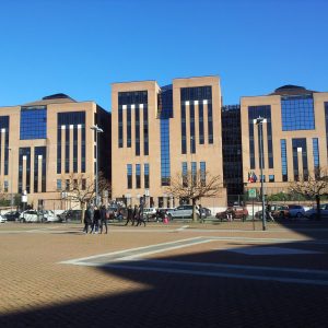 Libera_Univerista_di_Lingue_e_Comunicazione_IULM_Milano_-_Edificio_1